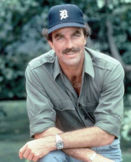 Tom Selleck, iført en Baseball cap